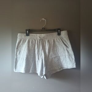 ATHLETICA WOMEN'S SIZE LARGE (12-14) LIGHT GRAY SUMMER/SPRING SHORTS